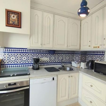 Beautiful 2 Bedroom In Calle Carabeo, Nerja Exteriör bild