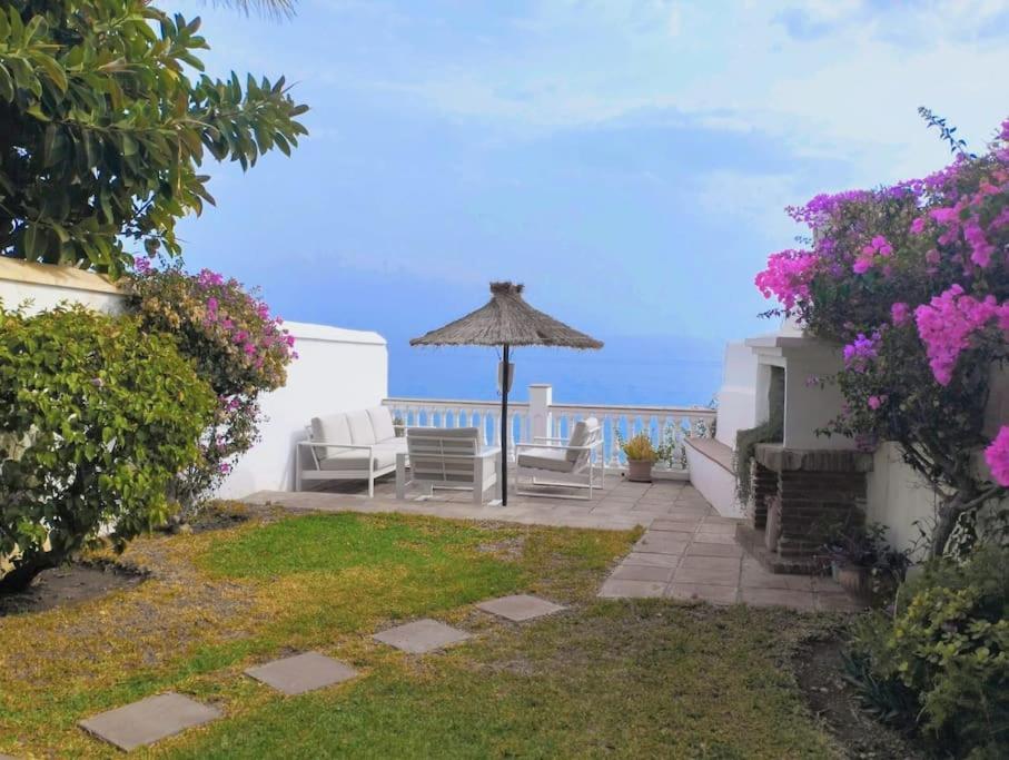 Beautiful 2 Bedroom In Calle Carabeo, Nerja Exteriör bild