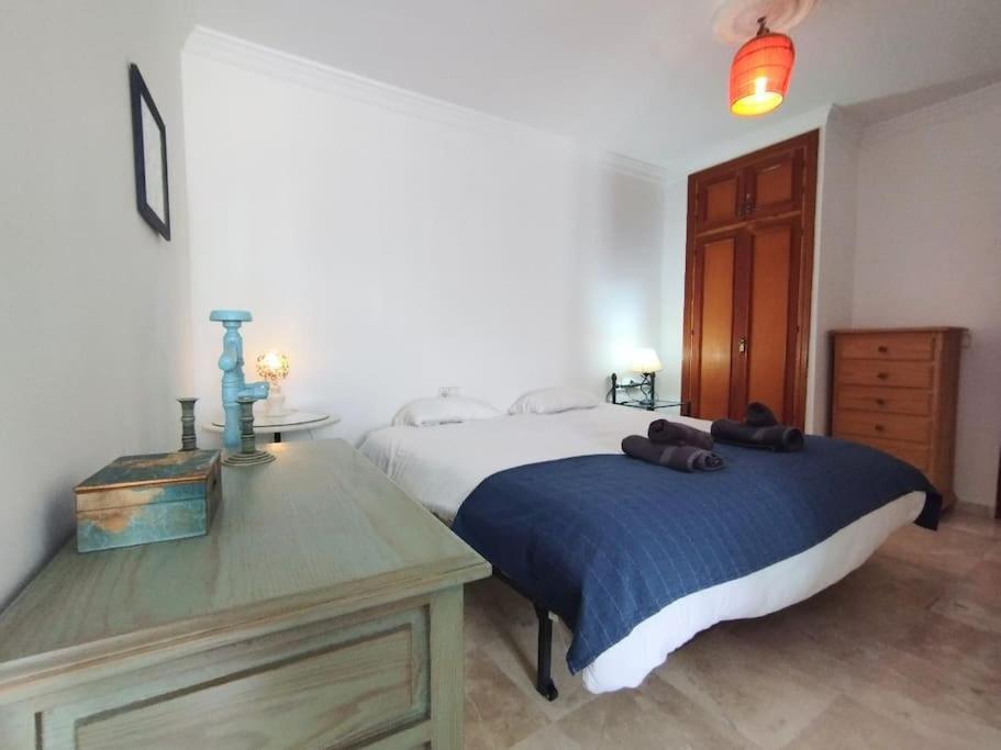 Beautiful 2 Bedroom In Calle Carabeo, Nerja Exteriör bild